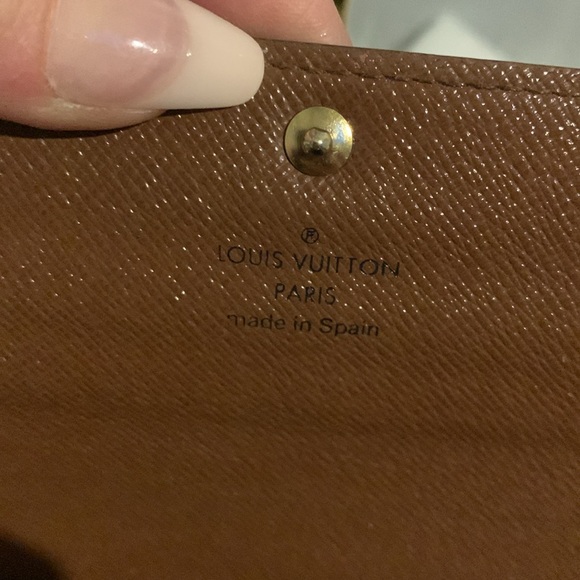 ❌SOLD❌2008 authentic Louis Vuitton Sarah wallet with free conversion kit - Picture 12 of 17